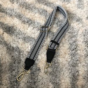 Black and White Purse Strap NWOT